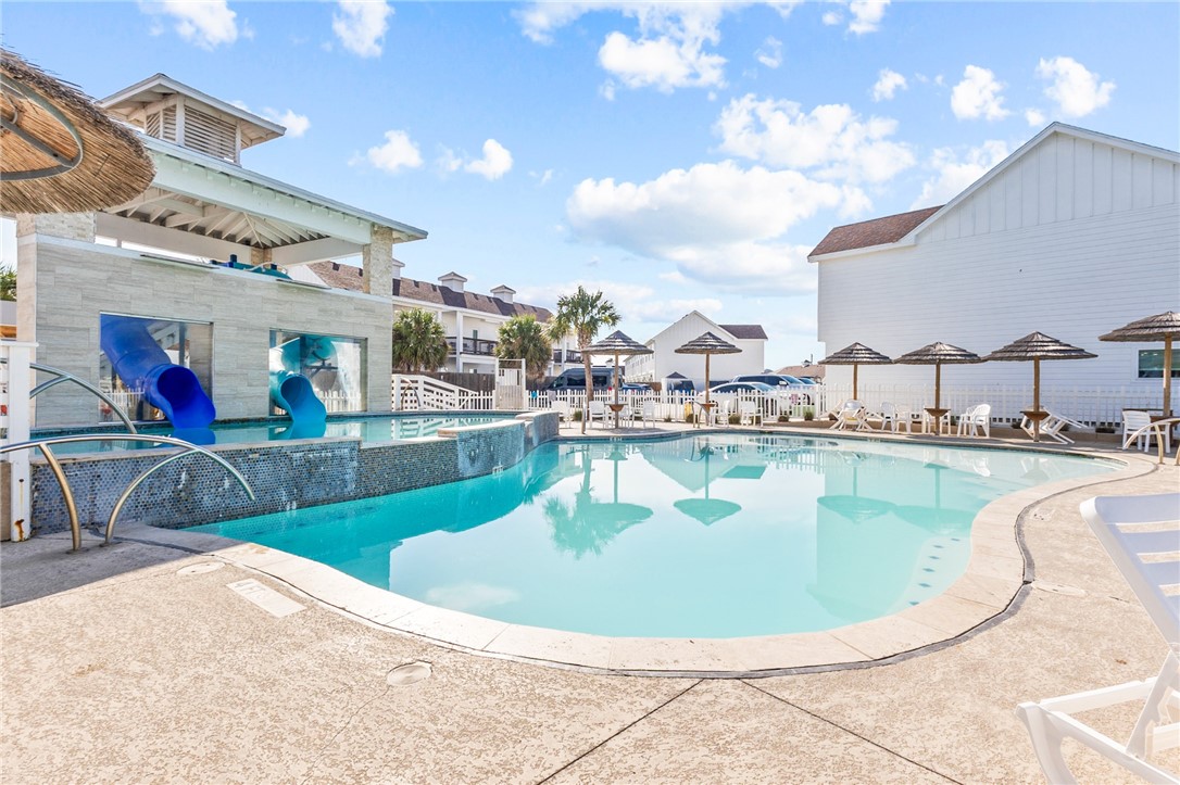 15110 Arashi Beach Dr Property Photo 3