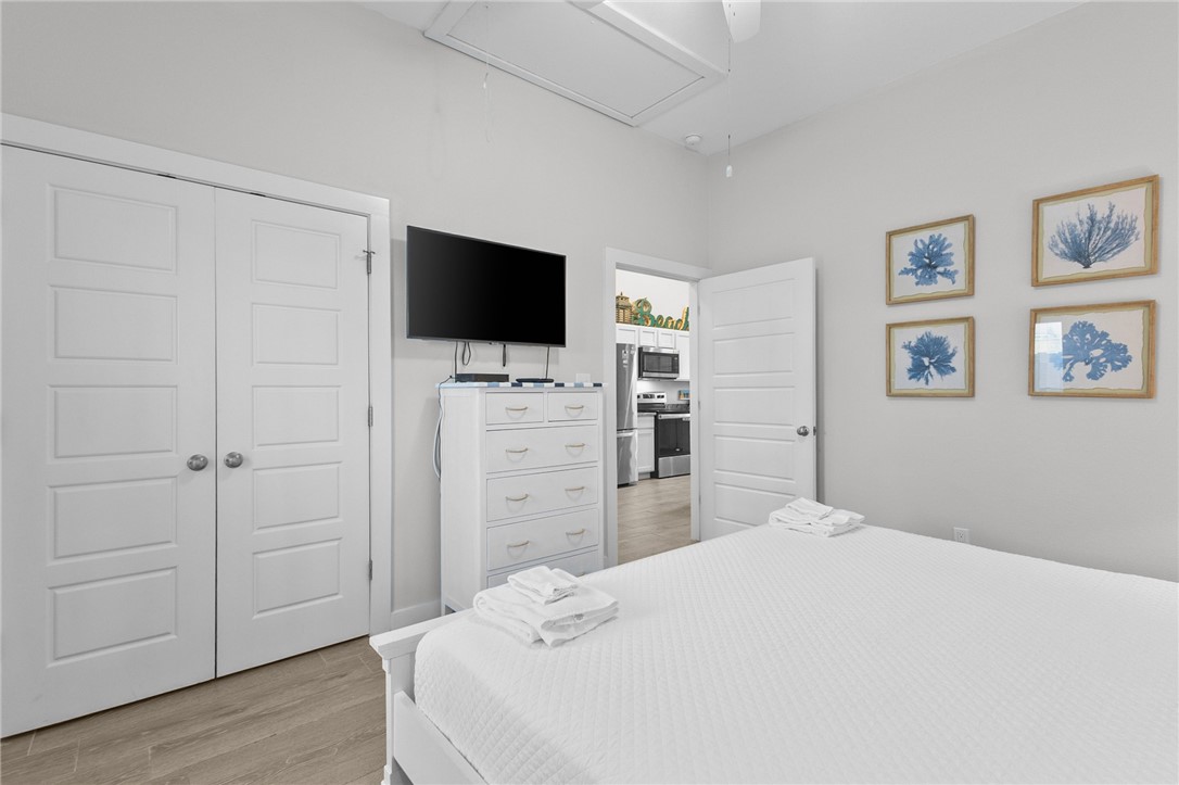 15110 Arashi Beach Dr Property Photo 16