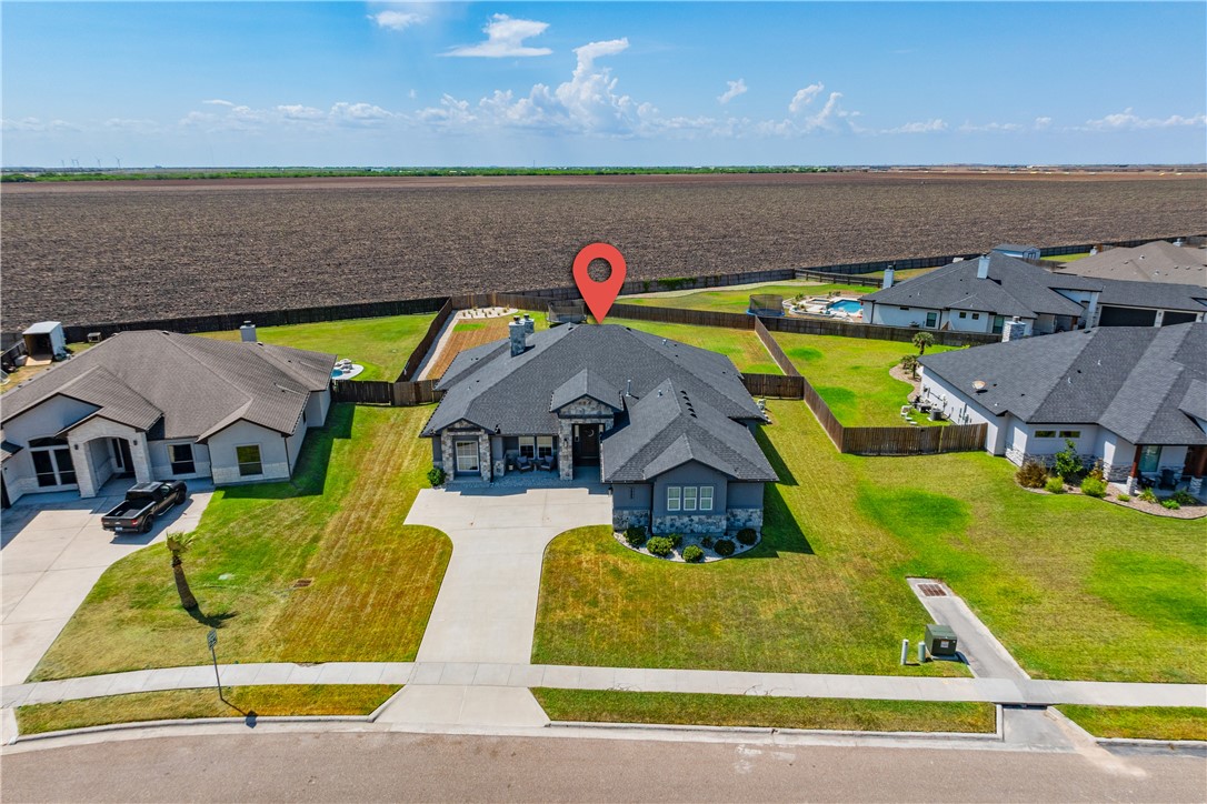 1933 Magnolia Falls Dr Property Photo 49