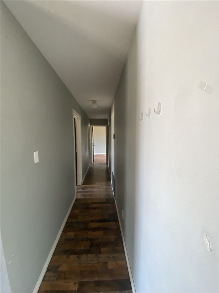 909 Range St Property Photo 7
