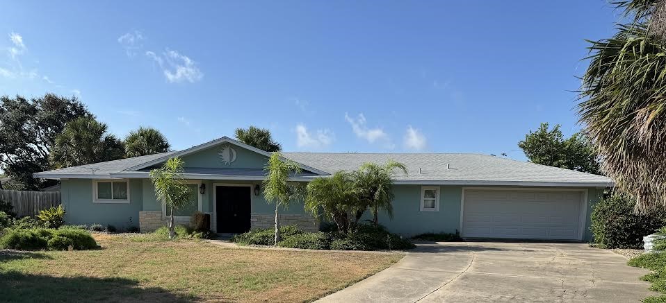 3241 Azores Dr Property Photo 1