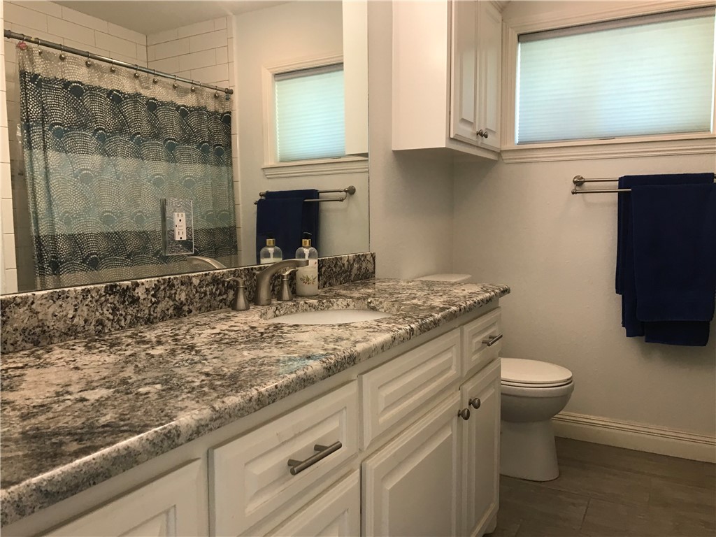 3241 Azores Dr Property Photo 12