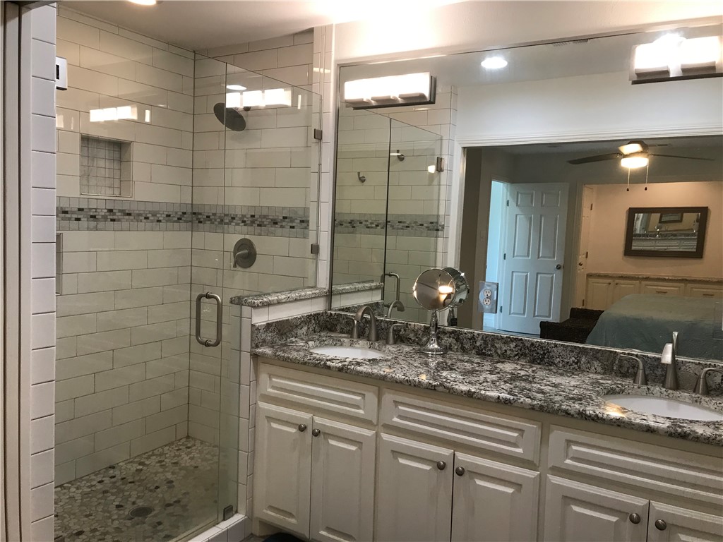 3241 Azores Dr Property Photo 15