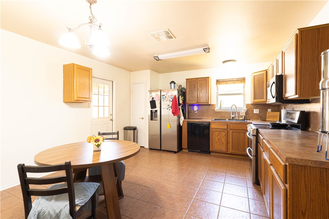 1220 Sacramento Property Photo 8