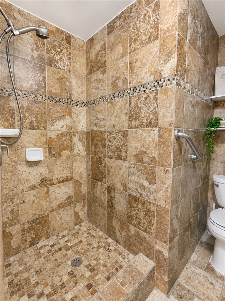 3032 Hwy N 281 Property Photo 25