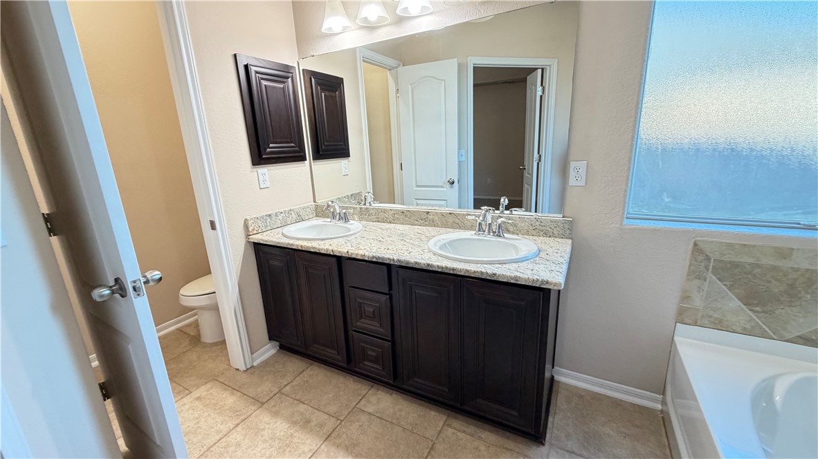 2221 Mendocino Dr Property Photo 12