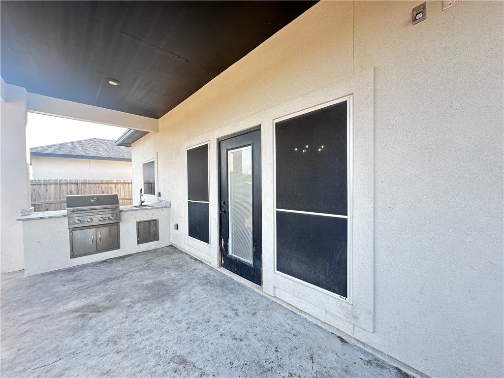 7814 Krypton Dr Property Photo 42