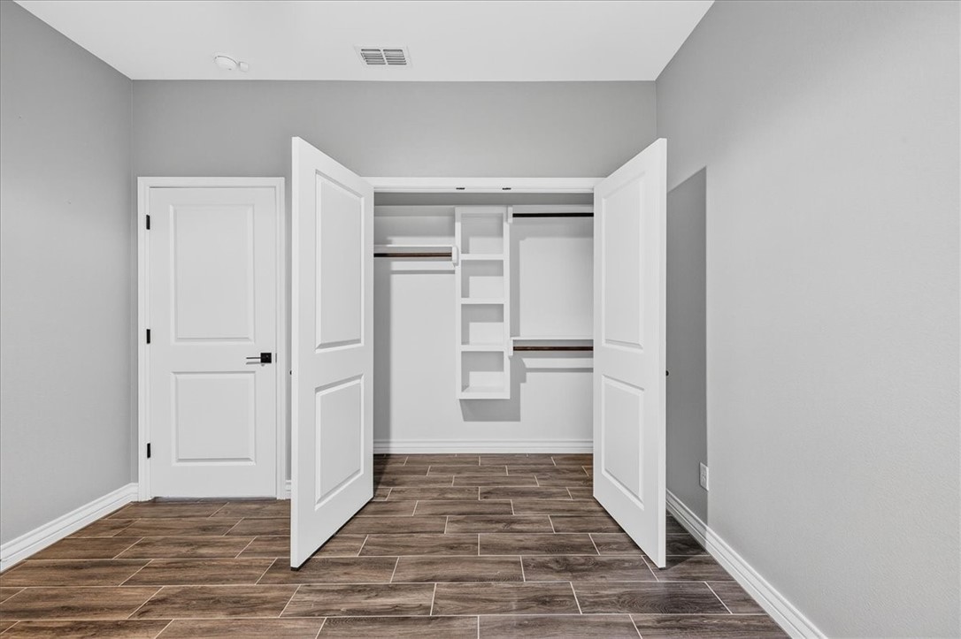 7814 Krypton Dr Property Photo 45