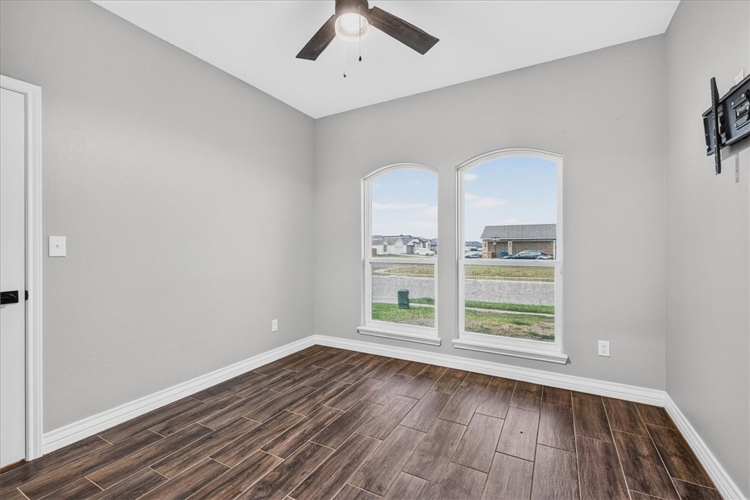 7814 Krypton Dr Property Photo 47