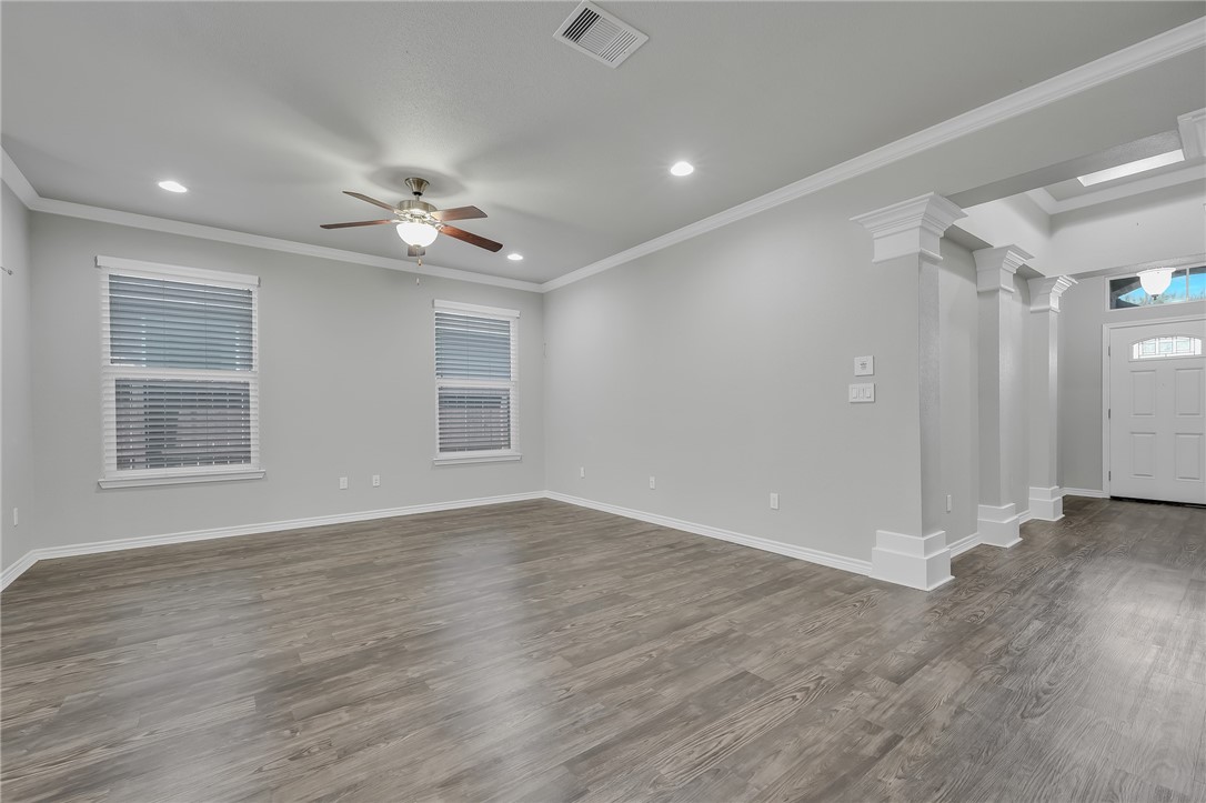 3021 Maverick Dr Property Photo 9