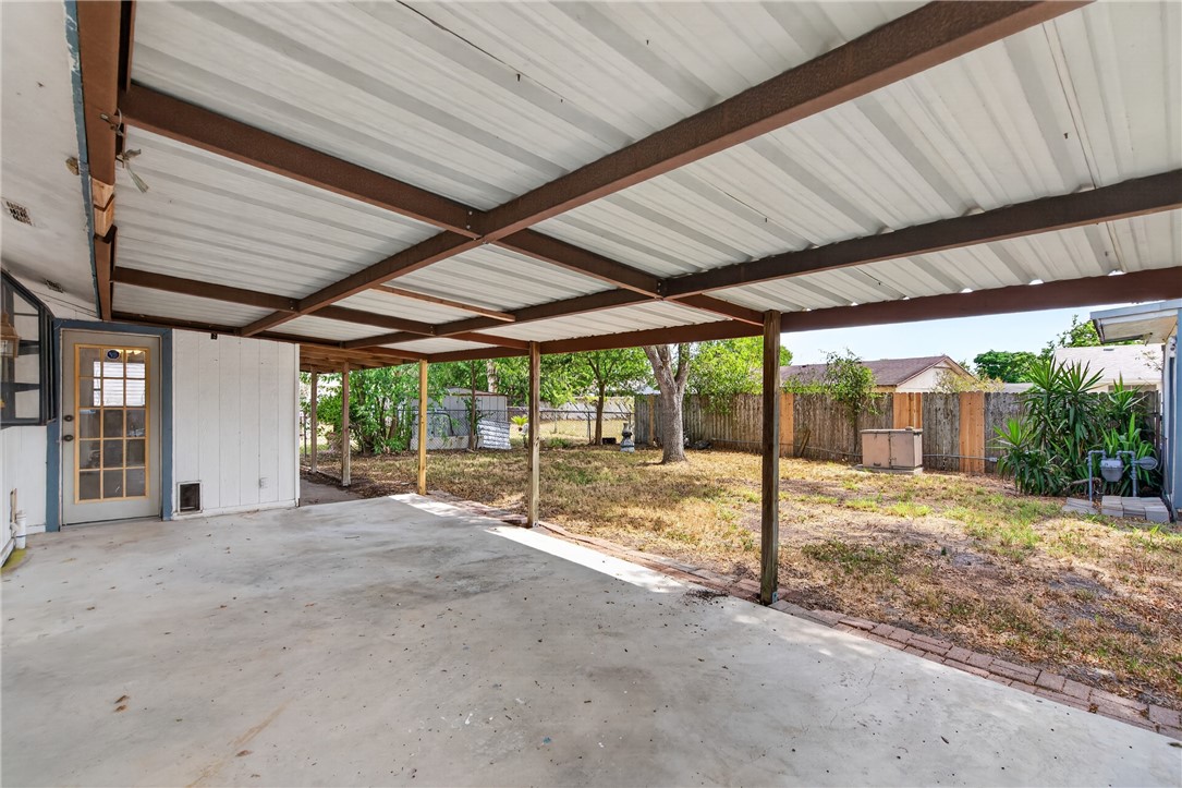 6405 Beechwood Dr Property Photo 24