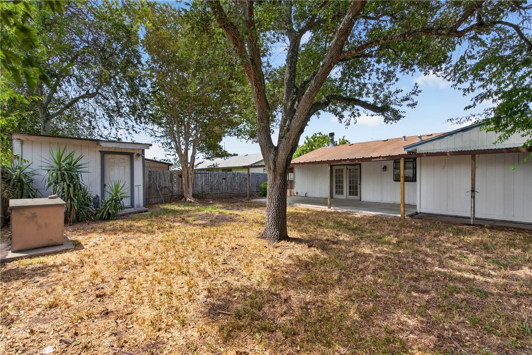 6405 Beechwood Dr Property Photo 28