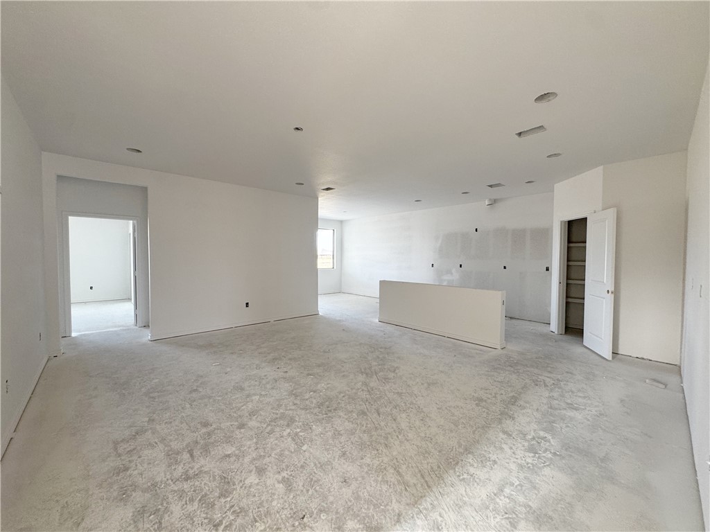 1413 Aegon Property Photo 3