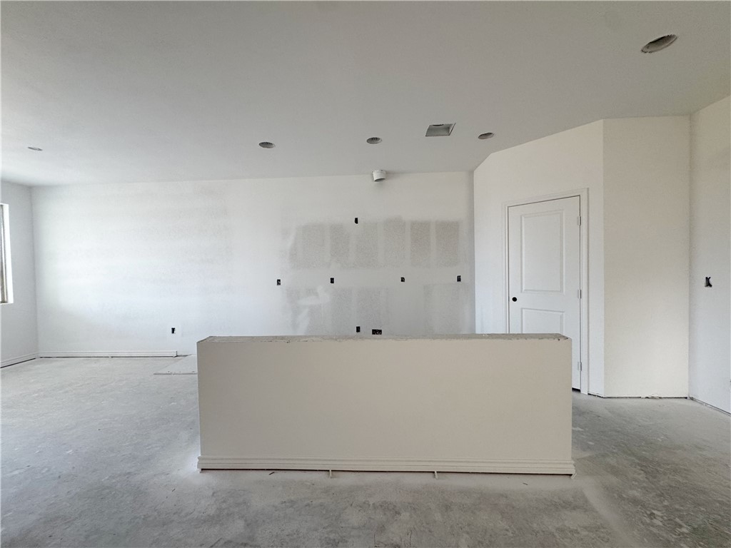 1413 Aegon Property Photo 5