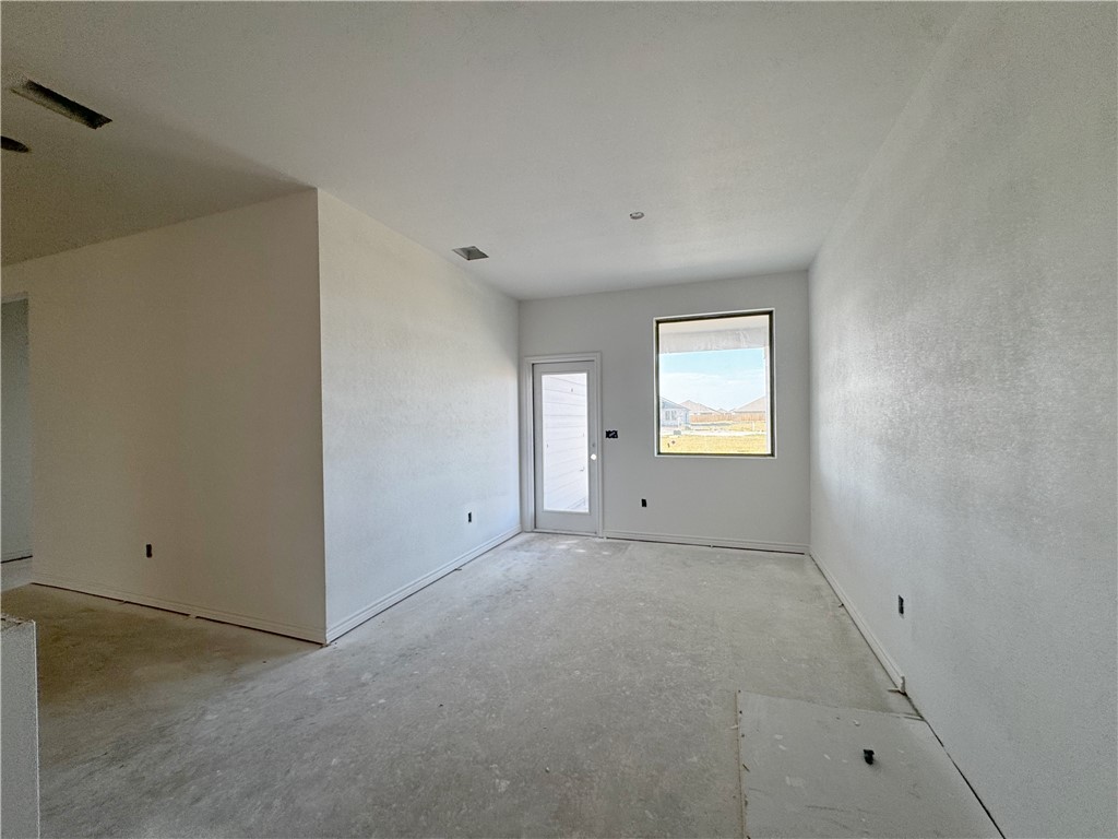 1413 Aegon Property Photo 7