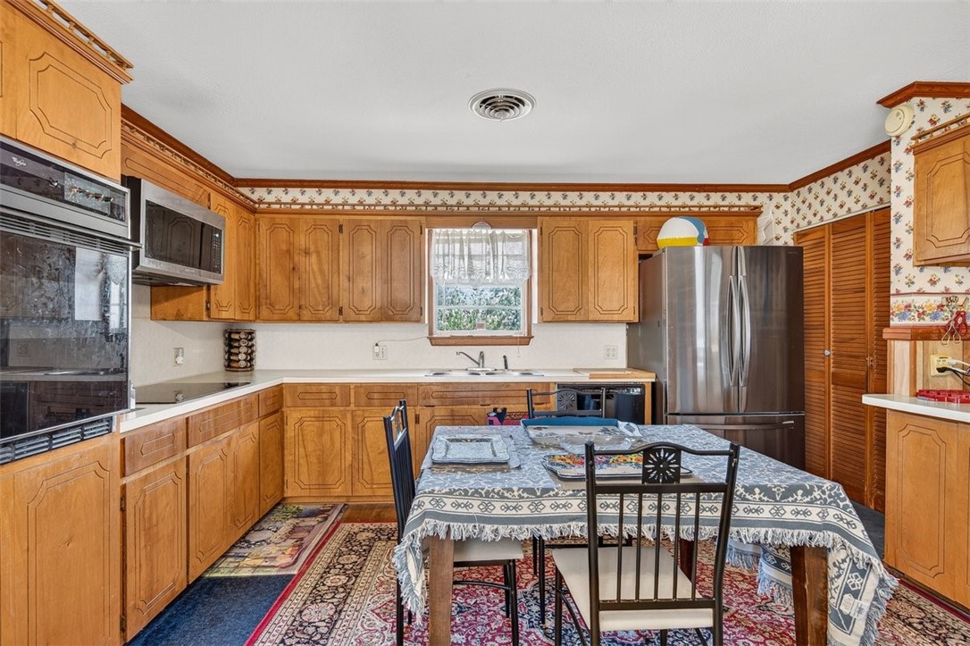 90 Fisher Road Property Photo 12