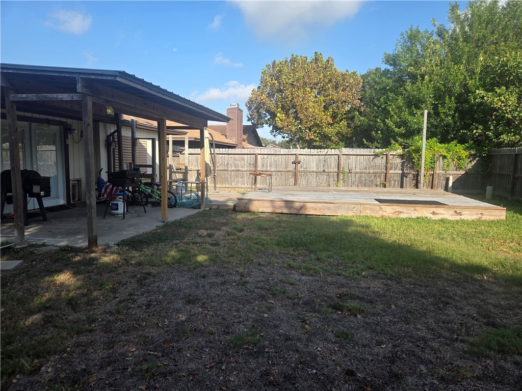 1118 Ontario Dr Property Photo 11