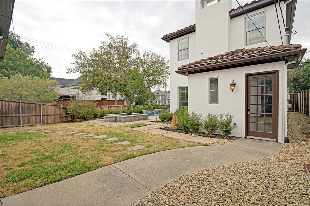 5459 Willis Ave Property Photo 31