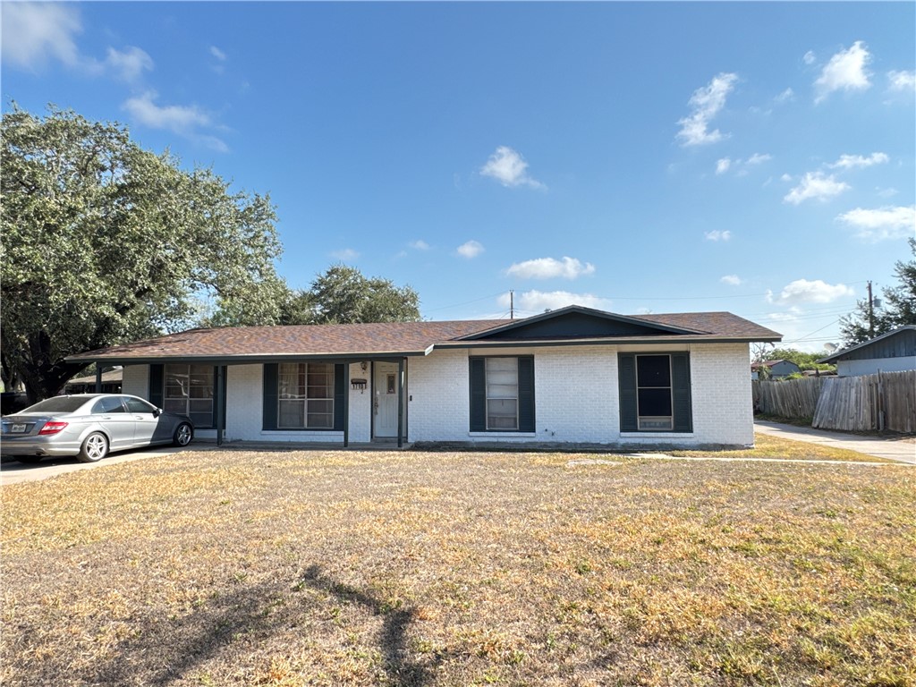 1710 Louisiana St Property Photo 1