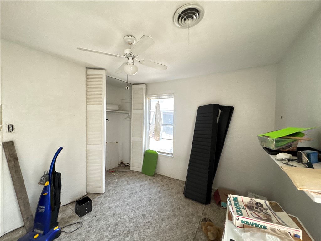 1710 Louisiana St Property Photo 23