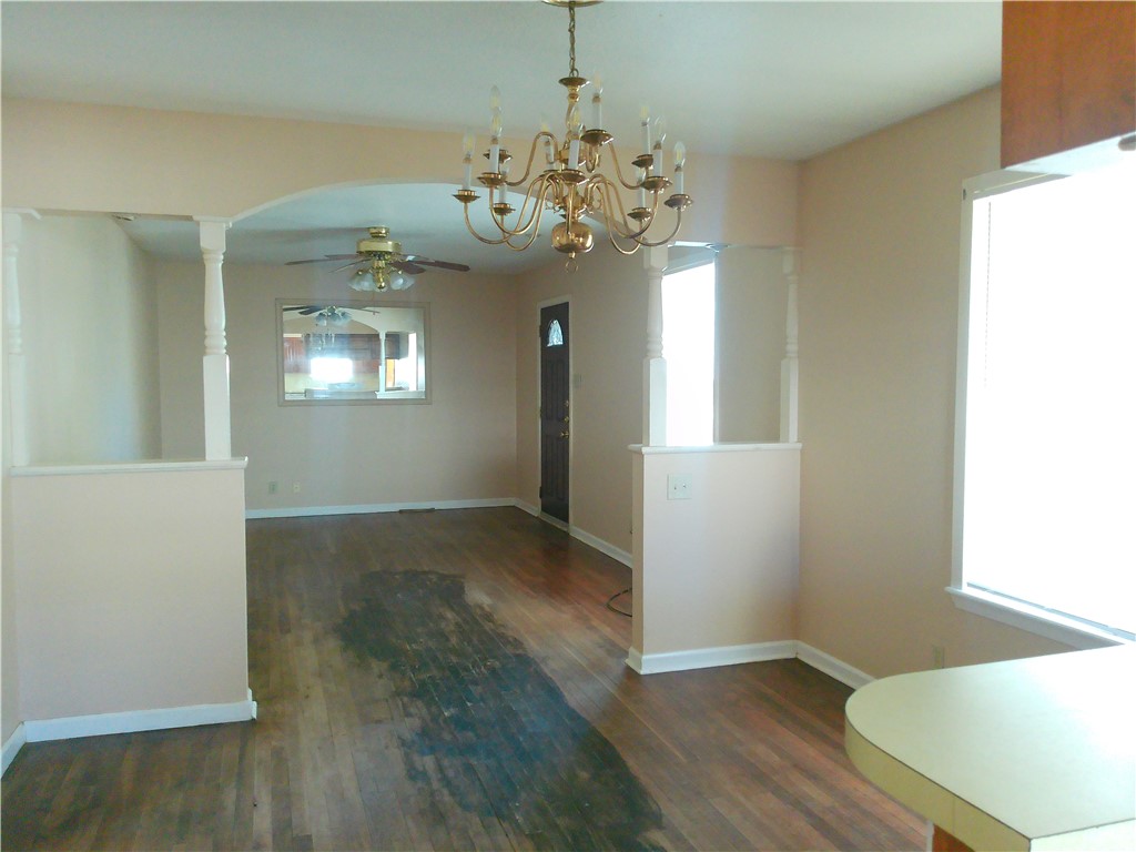 1438 Ormond Dr Property Photo 4