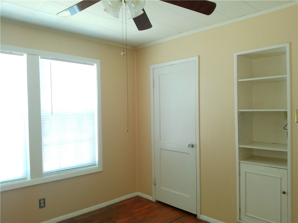 1438 Ormond Dr Property Photo 11