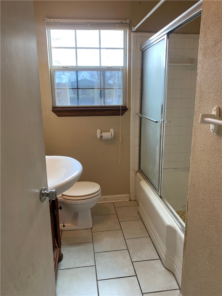 1438 Ormond Dr Property Photo 12