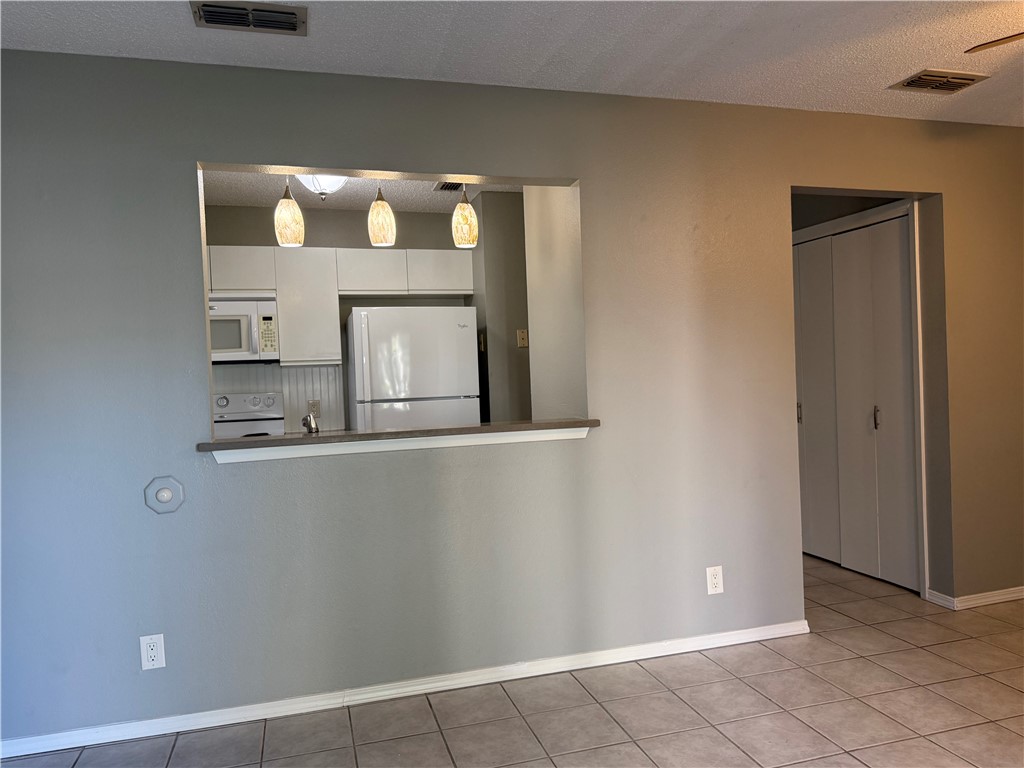 302 Saint Andrews St 101e Property Photo 3