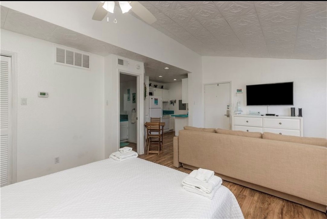 14721 Whitecap Blvd 395 Property Photo 8