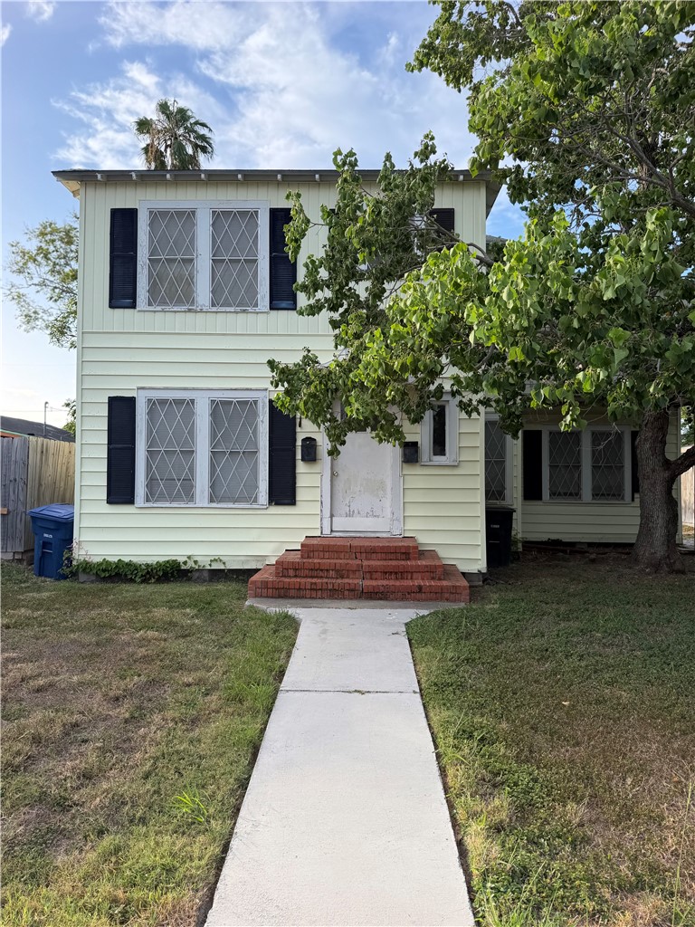 330 Rosebud Ave Property Photo 1