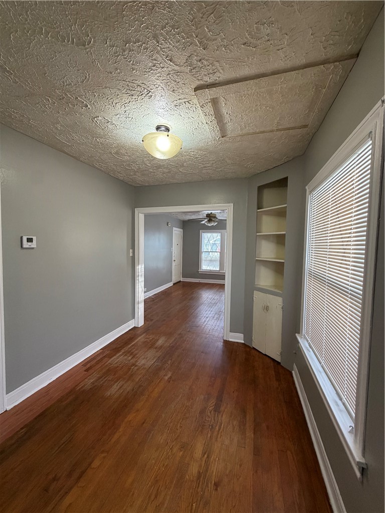 330 Rosebud Ave Property Photo 6