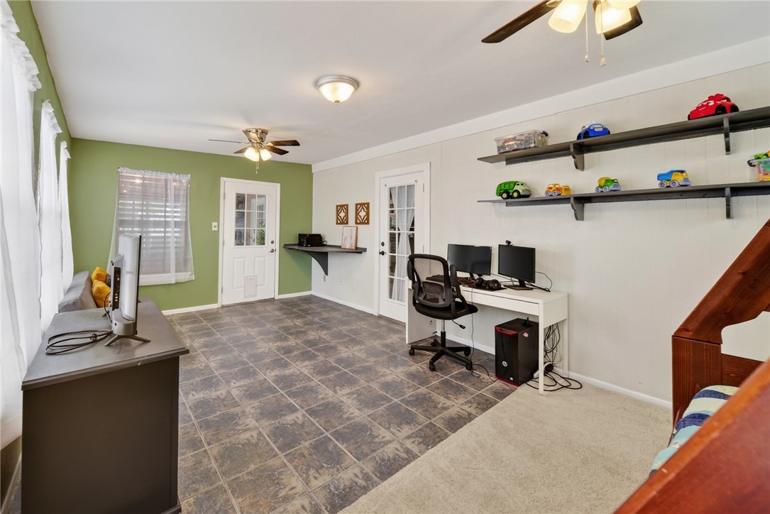 1101 Ontario Dr Property Photo 18