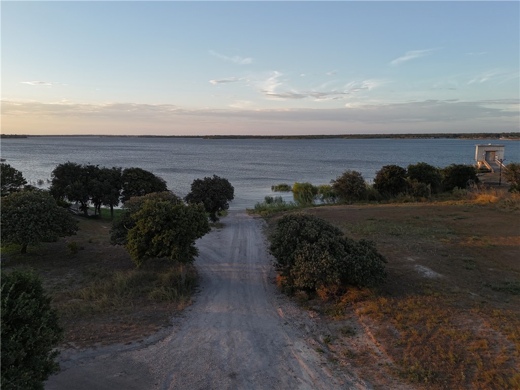 38 Kana Rd Property Photo 5