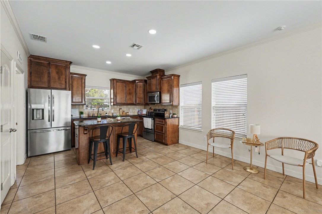 1950 Sandy Way Property Photo 7
