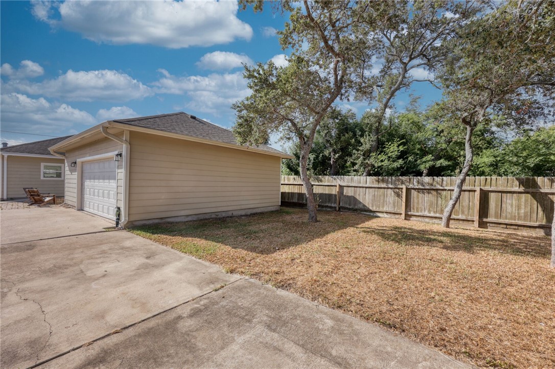 1950 Sandy Way Property Photo 29