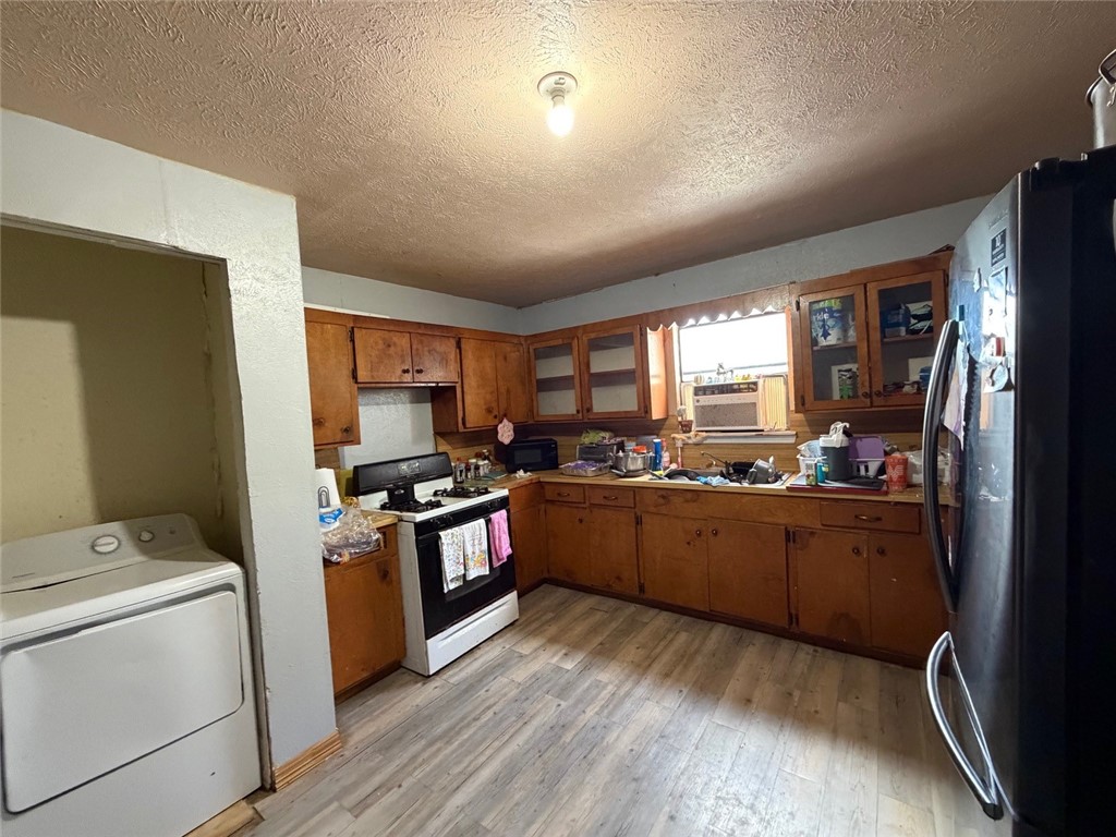 1121 E Avenue A Ave Property Photo 10