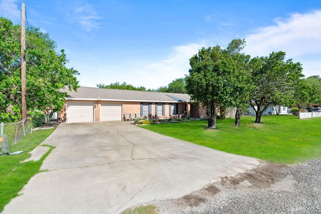 118 Saint Peter Property Photo 2