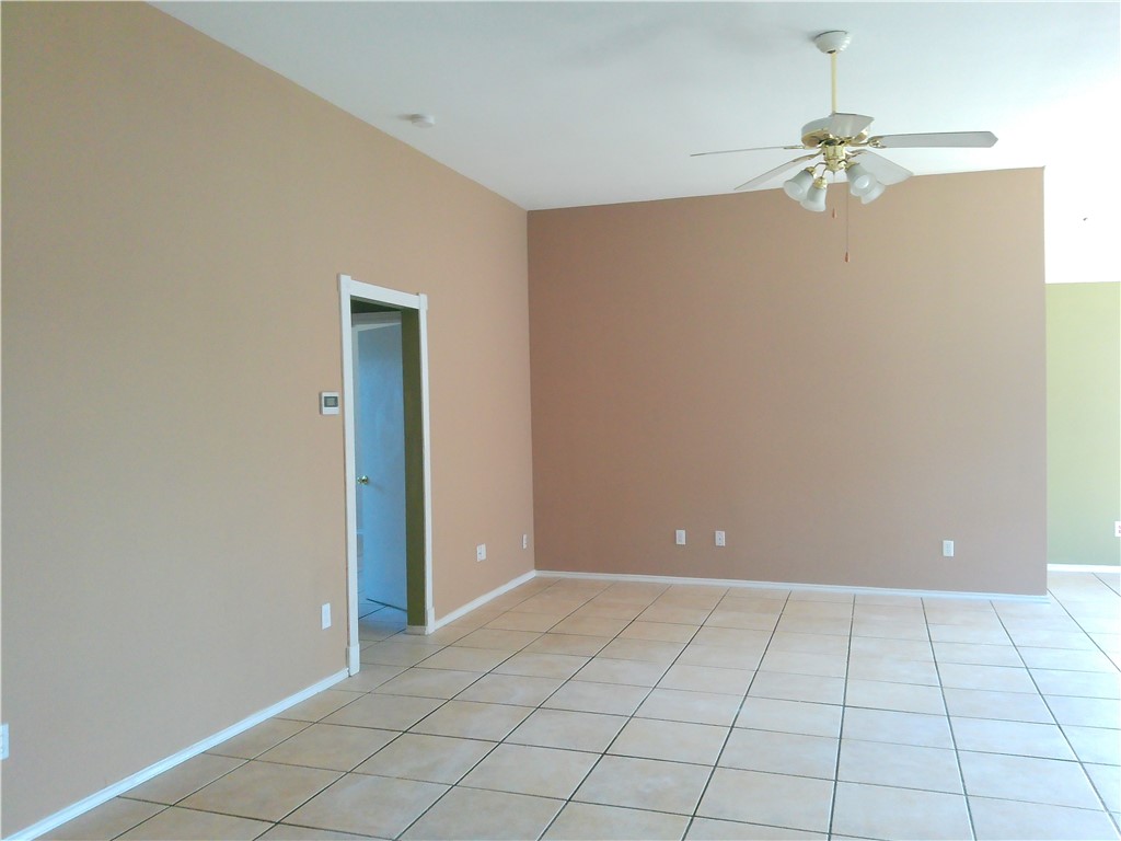 7818 Wolverine Dr Property Photo 4