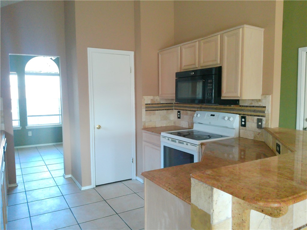 7818 Wolverine Dr Property Photo 7