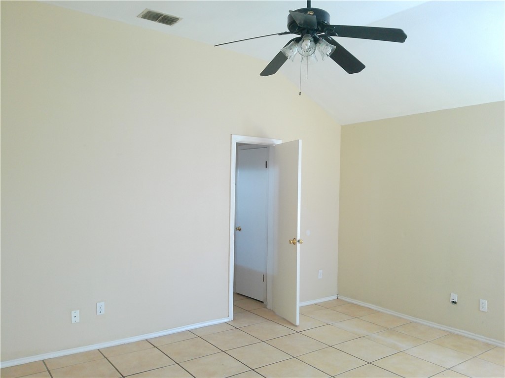 7818 Wolverine Dr Property Photo 10