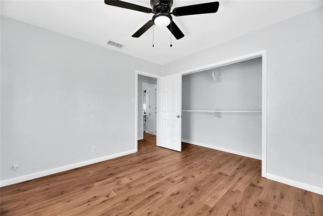 4201 Jr Terrace Property Photo 12