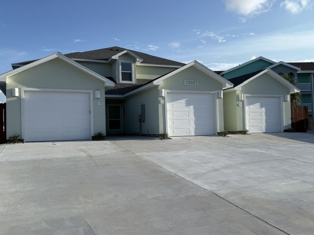 13957 FORTUNA BAY Dr B Property Photo 1