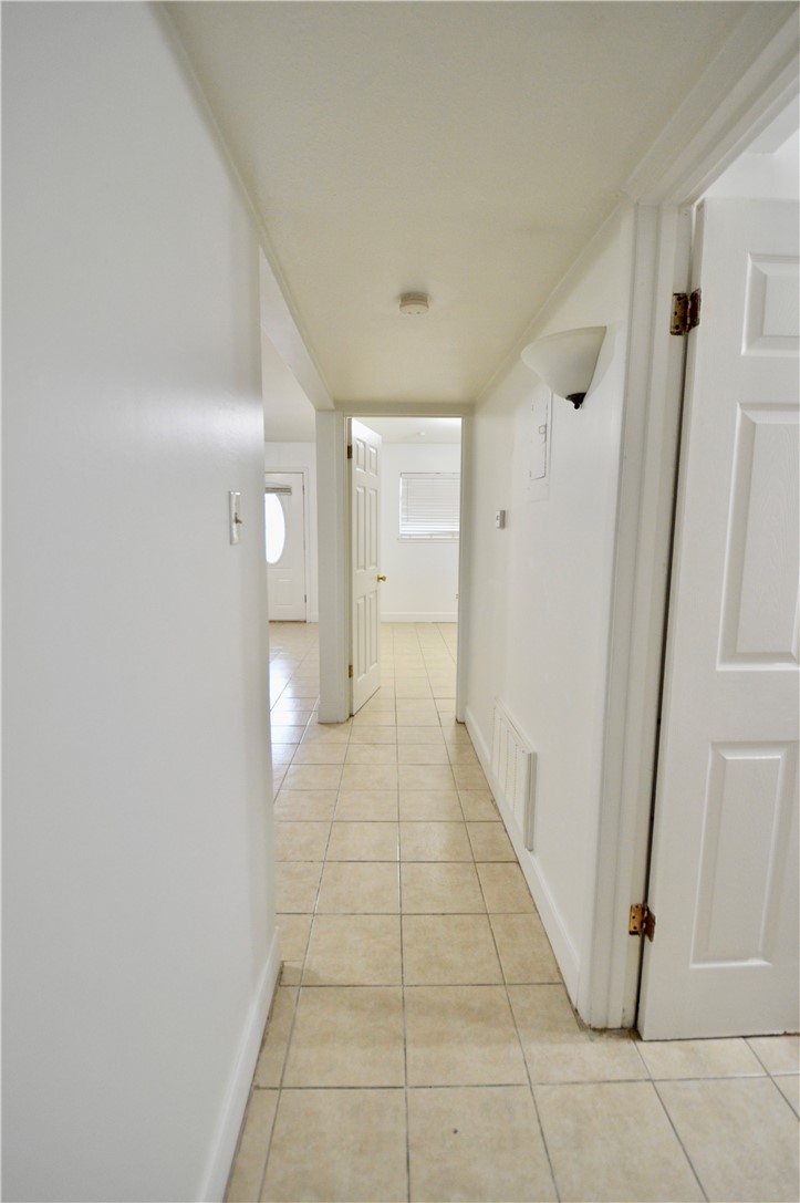 1004 Austin St 3 Property Photo 9
