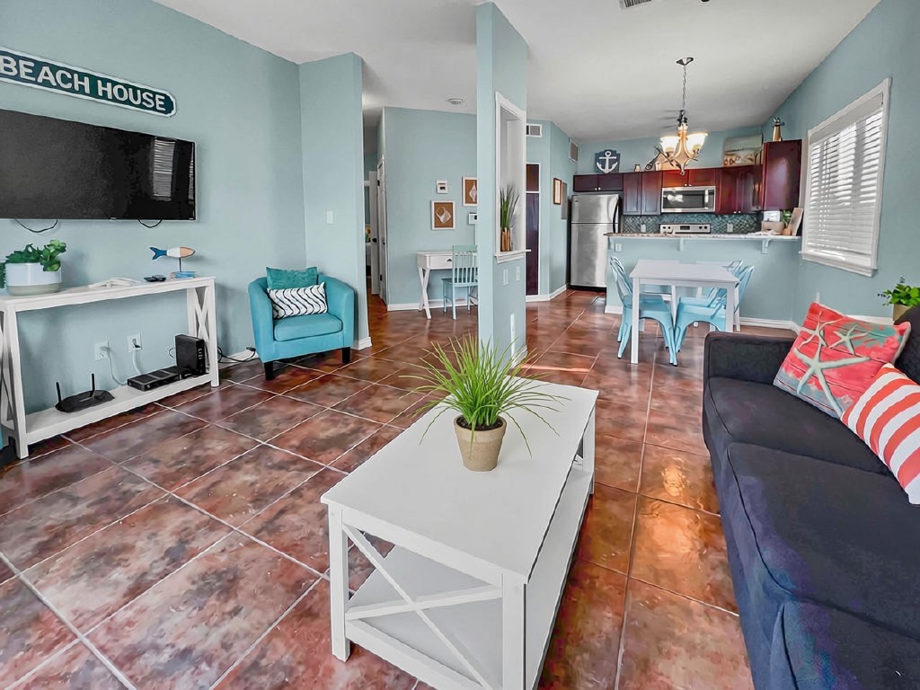 15010 Leeward Dr 701 Property Photo 4