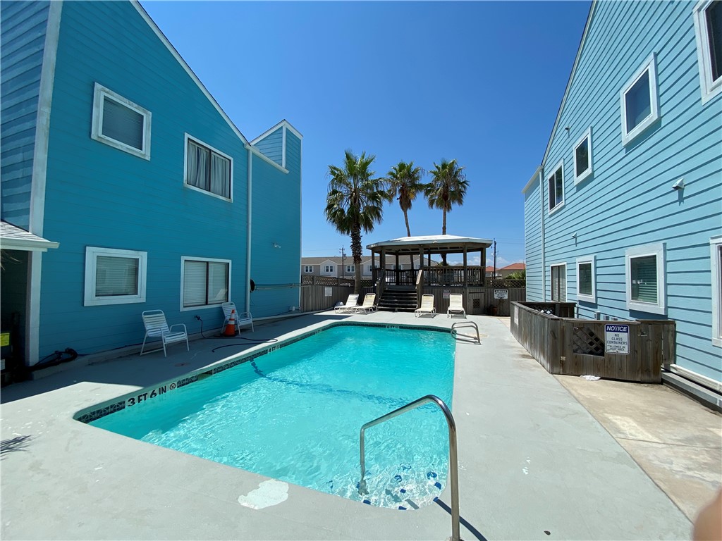15010 Leeward Dr 701 Property Photo 12
