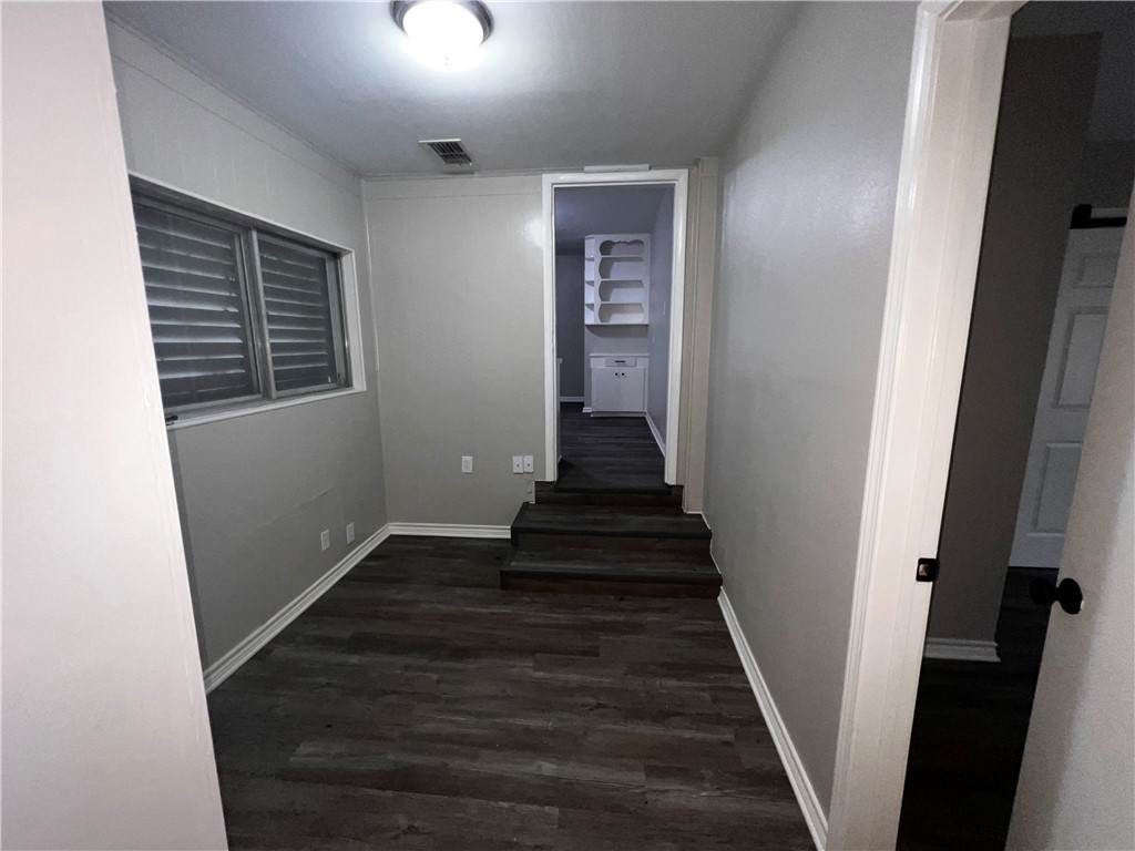 3301 Austin St Property Photo 14