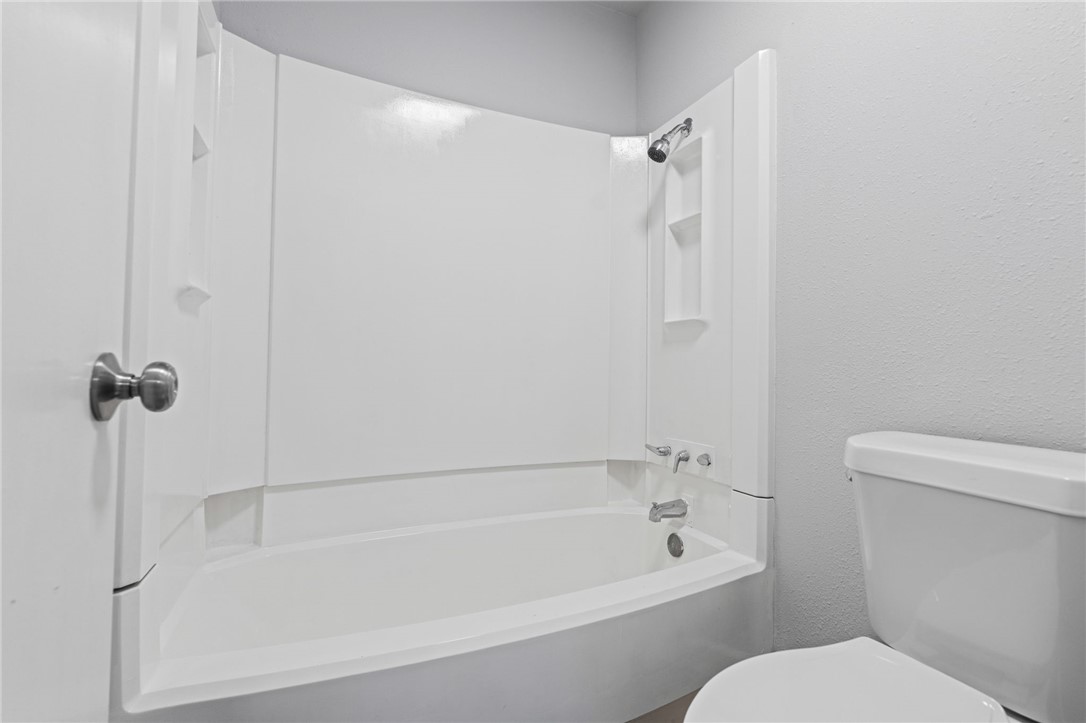 2406 Capitan Dr A Property Photo 12