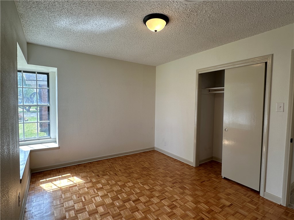 502 Greenway Dr Property Photo 10