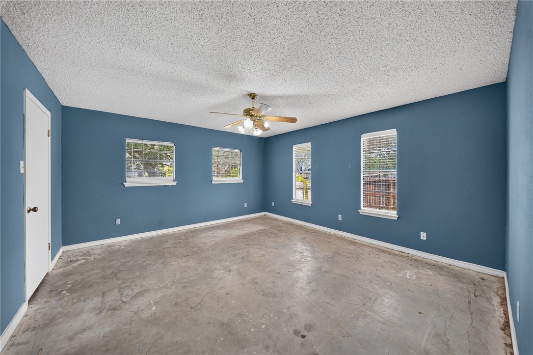 14626 Reagan Dr Property Photo 16