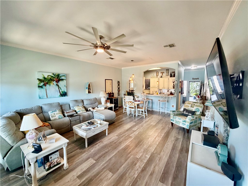 13993 Fortuna Bay Dr B Property Photo 11